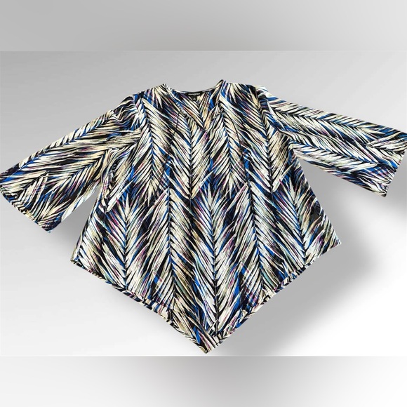 Banana Republic Tops - Banana Republic Shear Shirt M Colorful Feathers Blouse Business Casual
